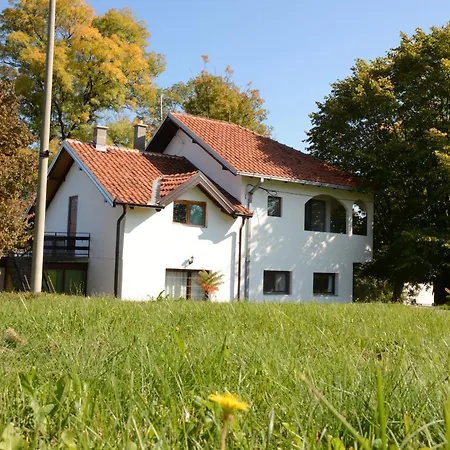 Paradise بيت للعطل